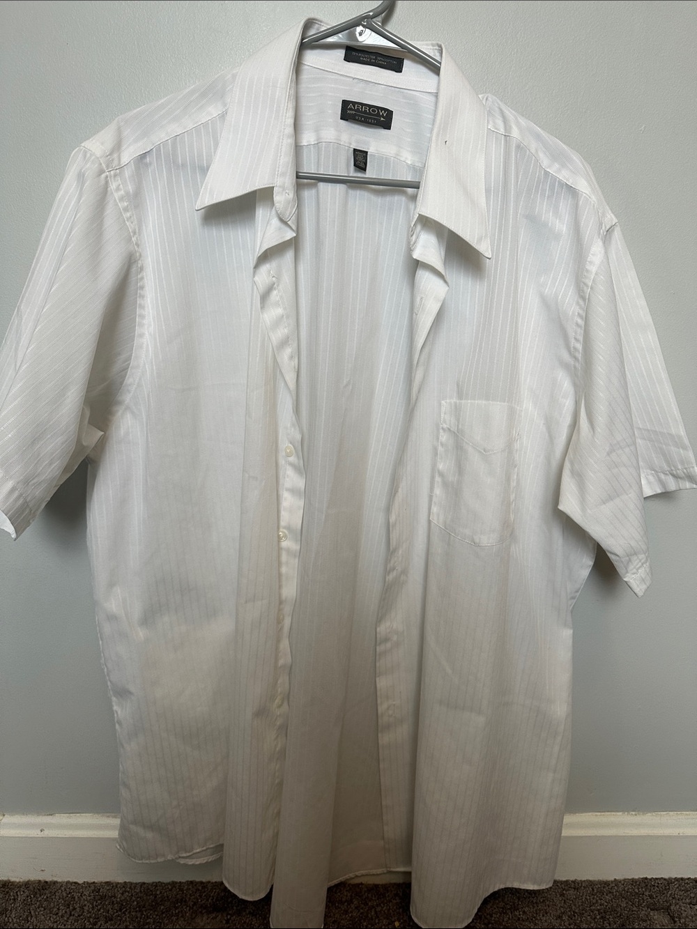 Arrow Men's White Short-Sleeve Button-Down Shirt